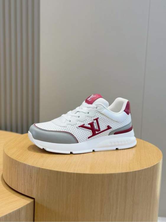 Picture of Louis Vuitton Shoes _SKULVsz38-45hnh032117337